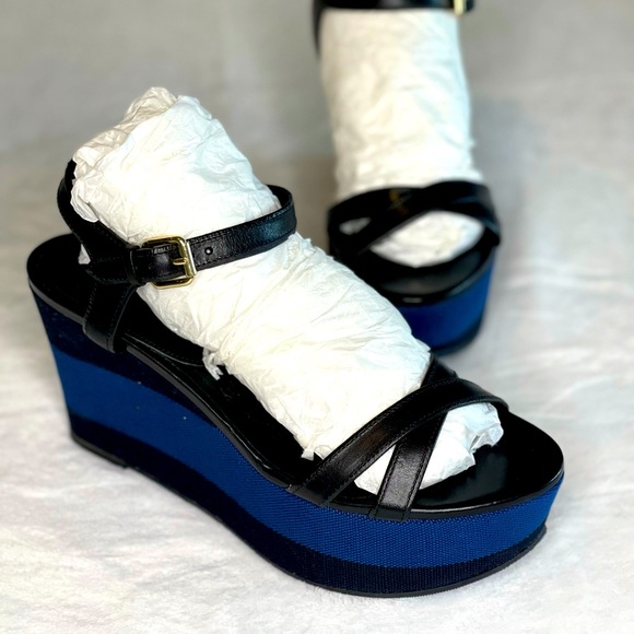 COPY - NWOT SZ9 BURBERRY Rastrickson Wedge Sandal, Black - Picture 1 of 5